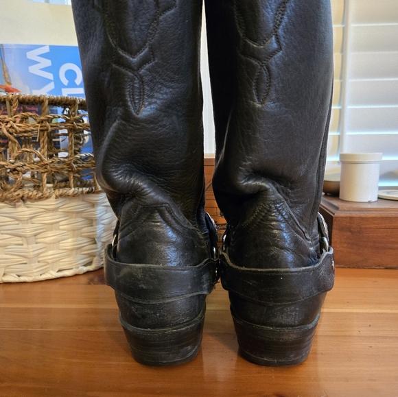 Western cowboy boots